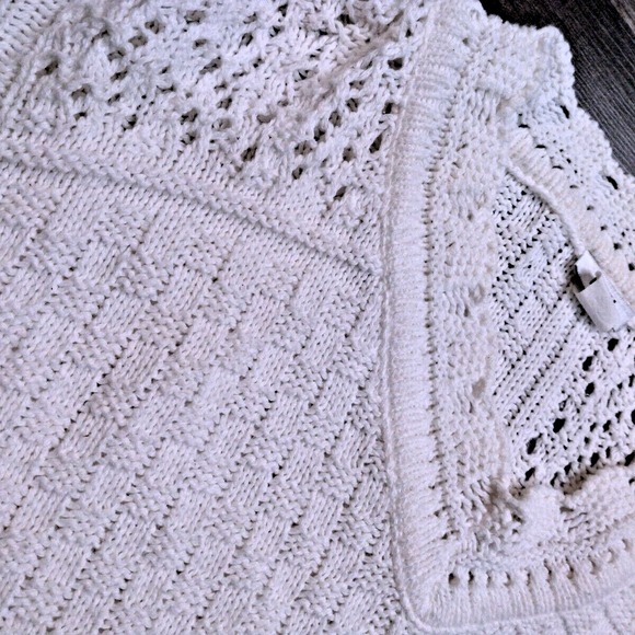 Vintage TWH White Crochet Open Knit Pullover Sweater Women's Medium Made‎ in USA - Picture 5 of 7